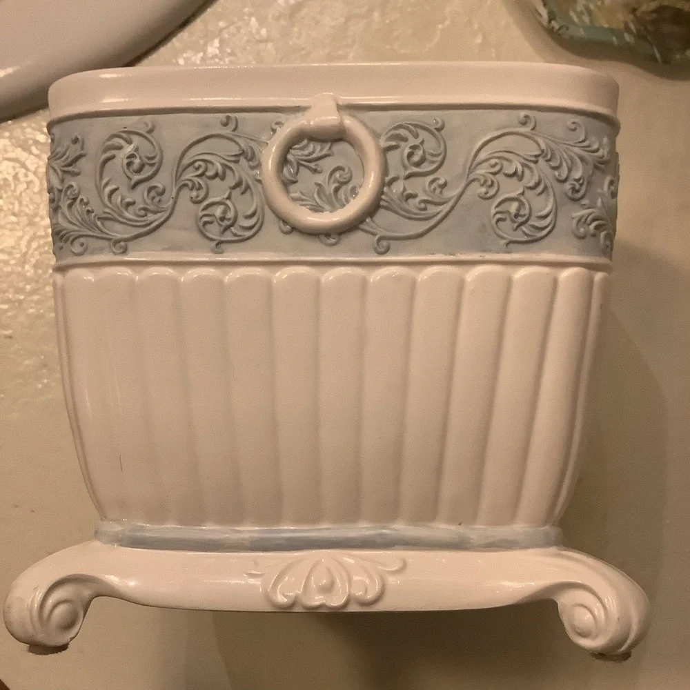 Grandmillenial Blue White Ceramic Tissue Box Cover Holder